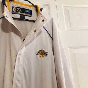 •• S O L D •• 𝚕𝚊𝚔𝚎𝚛𝚜 𝚜𝚠𝚎𝚊𝚝𝚎𝚛